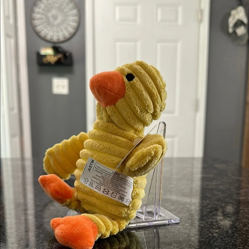Prime Pets Plush Duck Squeaky Dog Toy Yellow & Orange NWT 7” x 8” Duck Duckling